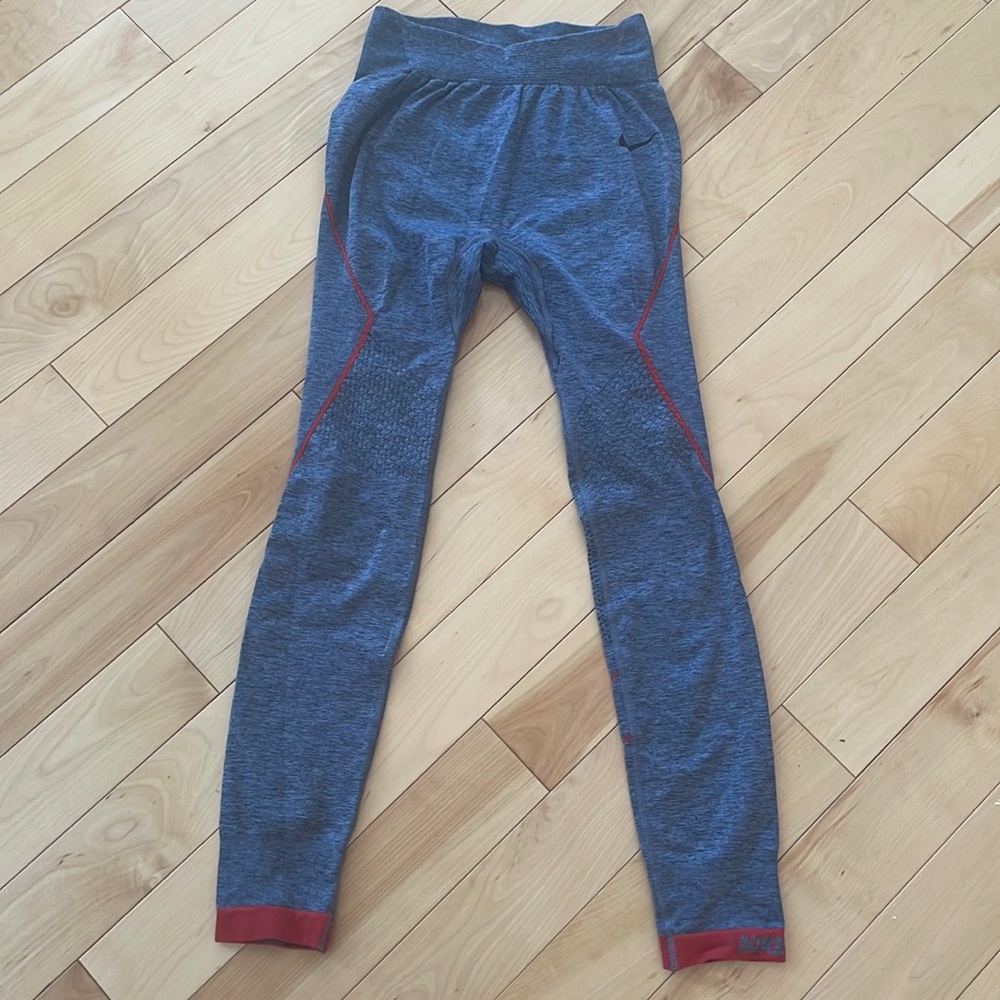 Nike Pro Hyperwarm Seamless Leggings